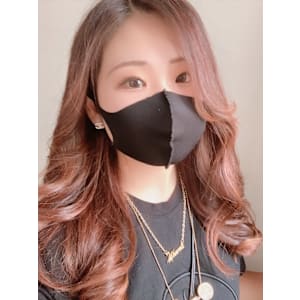 韓国風　巻き髪ヘア