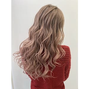 グラデーションカラー　ピンクグレージュ