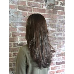 ロング　巻髪　スタイル