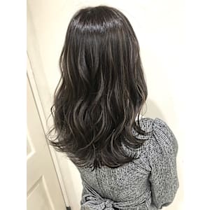 ミディアム　スタイル　巻髪レイヤー