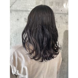 ブラウンベージュ