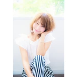 抜け感鎖骨ミディ