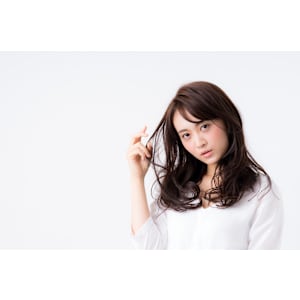 オレンジベージュ　ハイライト　×　ふんわりパーマ