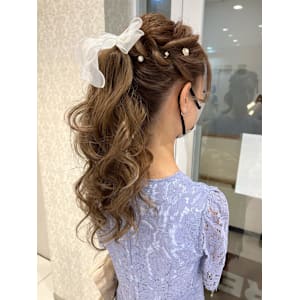 ［chii］ポニーテールアレンジ