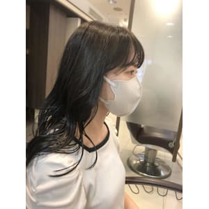 20代　ケアカラー