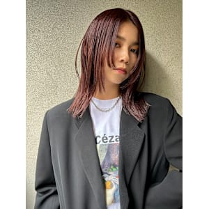 【 ミディアム × ストレート × レッドブラウン 】浅野