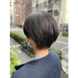 簡単スタイル柔らかショートボブ