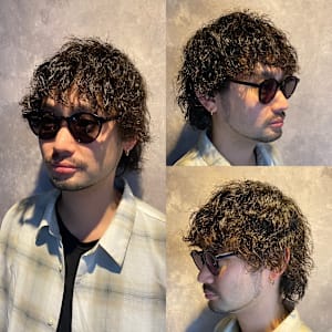 色気引き立つ大人パーマ　マッシュウルフ×スパイラルパーマ