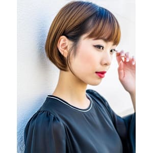 耳掛け丸みショートボブ20代30代40代
