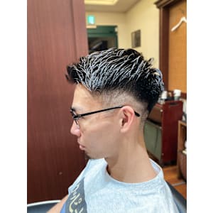 MEN'Sツーブロックミドルフェードジェットモヒカン