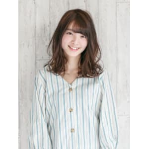 こなれセミディーカット