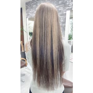 アンブレラカラー・エアーストレートレイヤーロング