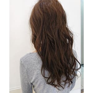 レイヤーロング美髪くびれワンカールシルキーベージュ