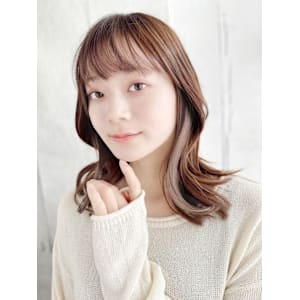 ミディアムハイトーンインナーカラー