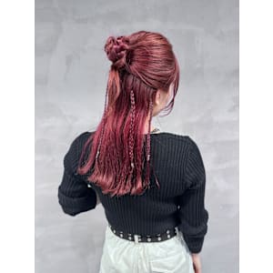 MONSO × レッドピンクカラー