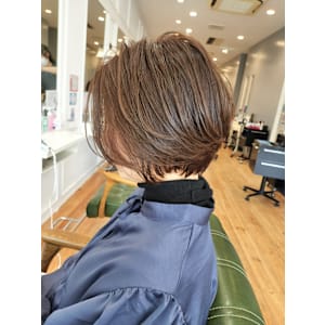 30代ショートボブスタイル