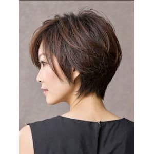 美しいショートボブスタイル