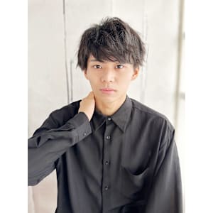 20代30代40代　黒髪マッシュ×シークレットパーマ