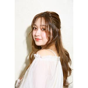 ゆるふわ抜け感スタイル