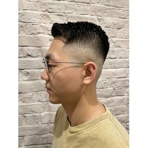 フェード/スキンフェード/七三分け/バーバー/刈り上げ