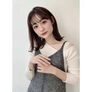 外ハネ鎖骨ミディ×シースルーバング　美髪　