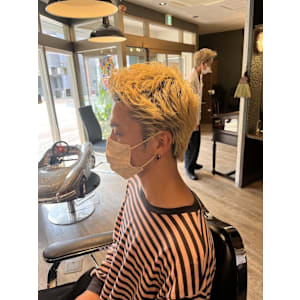 スパイキーショート