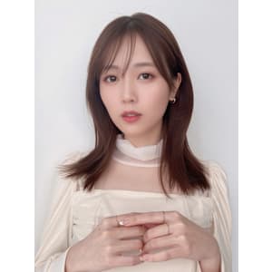 くびれヘア　シースルーバング　艶カラー　顔周りカット　透明感