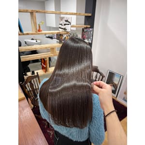 アッシュブラウン