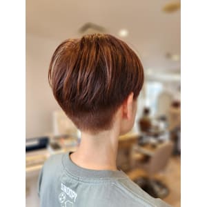 刈り上げショート