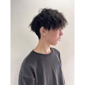 【老沼優希】ウルフ/ツイスパ/カルマパーマ/ショート/茅ヶ崎