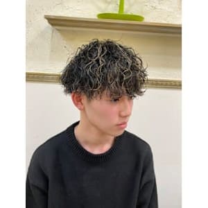 Kelly's Green×ショート