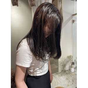 《花屋併設》オリーブグレージュ　透明感カラー