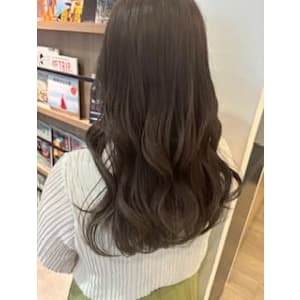 【担当きょうこ】垢抜けシアベージュ/赤み消しカラー