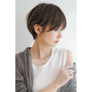 大人ショートボブ丸みショートカットマッシュショート前髪あり