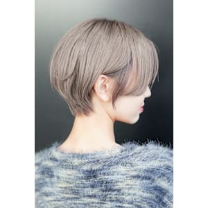 大人ショートボブ丸みショートカットマッシュショート前髪あり