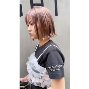 ケアブリーチでさらさらピンクベージュ