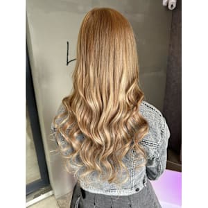 大人ハイトーンならこれ！ミルクティーベージュ！