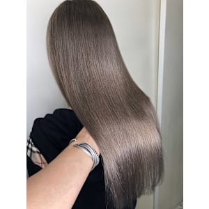 髪質改善TOKIOトリートメントでうる艶に