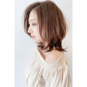 伸ばしかけの方におすすめ★大人のレイヤーカット