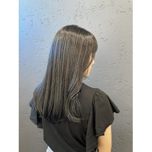 ダークグレージュオルチャンヘア【池袋・池袋東口・池袋駅】