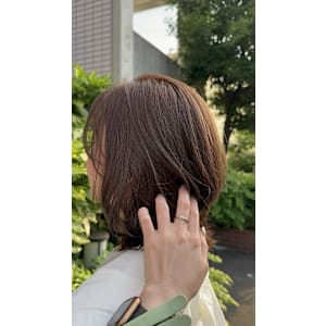 毎朝簡単スタイリング　外ハネレイヤー