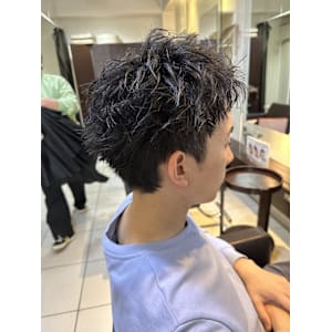 スパイキーショート