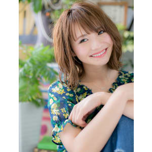 くせ毛風無造作カール♪小顔ゆるふわミディ　ことりベージュ