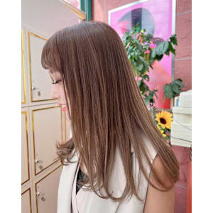 ミルクティーベージュ/室井愛美