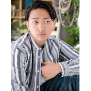 トレンドフェードカット七三ウェットショート　前髪パーマ