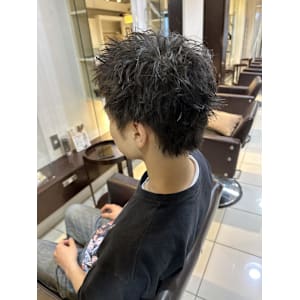 スパイキーショート