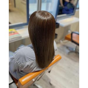 スモーキーアッシュ