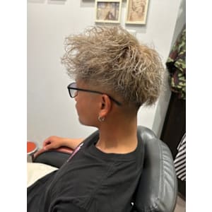 フェード×ハイトーン×パーマ