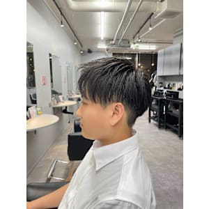 【un le pont梅田】王道☆ツーブロックショート