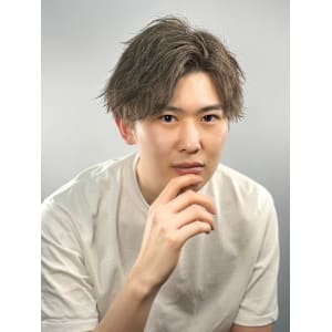 ハイトーンソフトツイスト - HIRO GINZA 新橋店【理容室】【ヒロギンザシンバシテン】掲載中